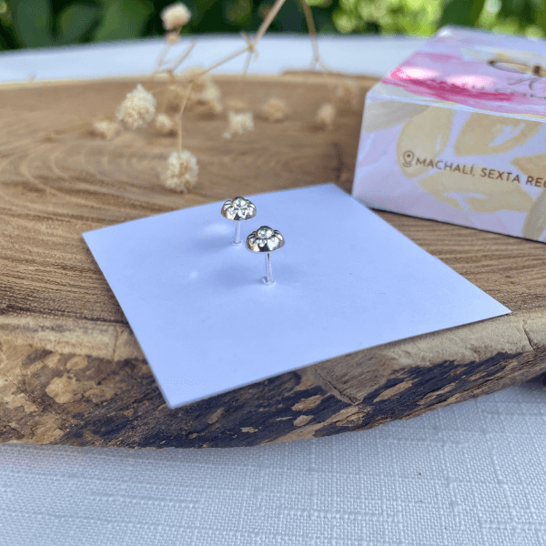 Aros tope de bebé con gatito con circón rosado - Imagen 2